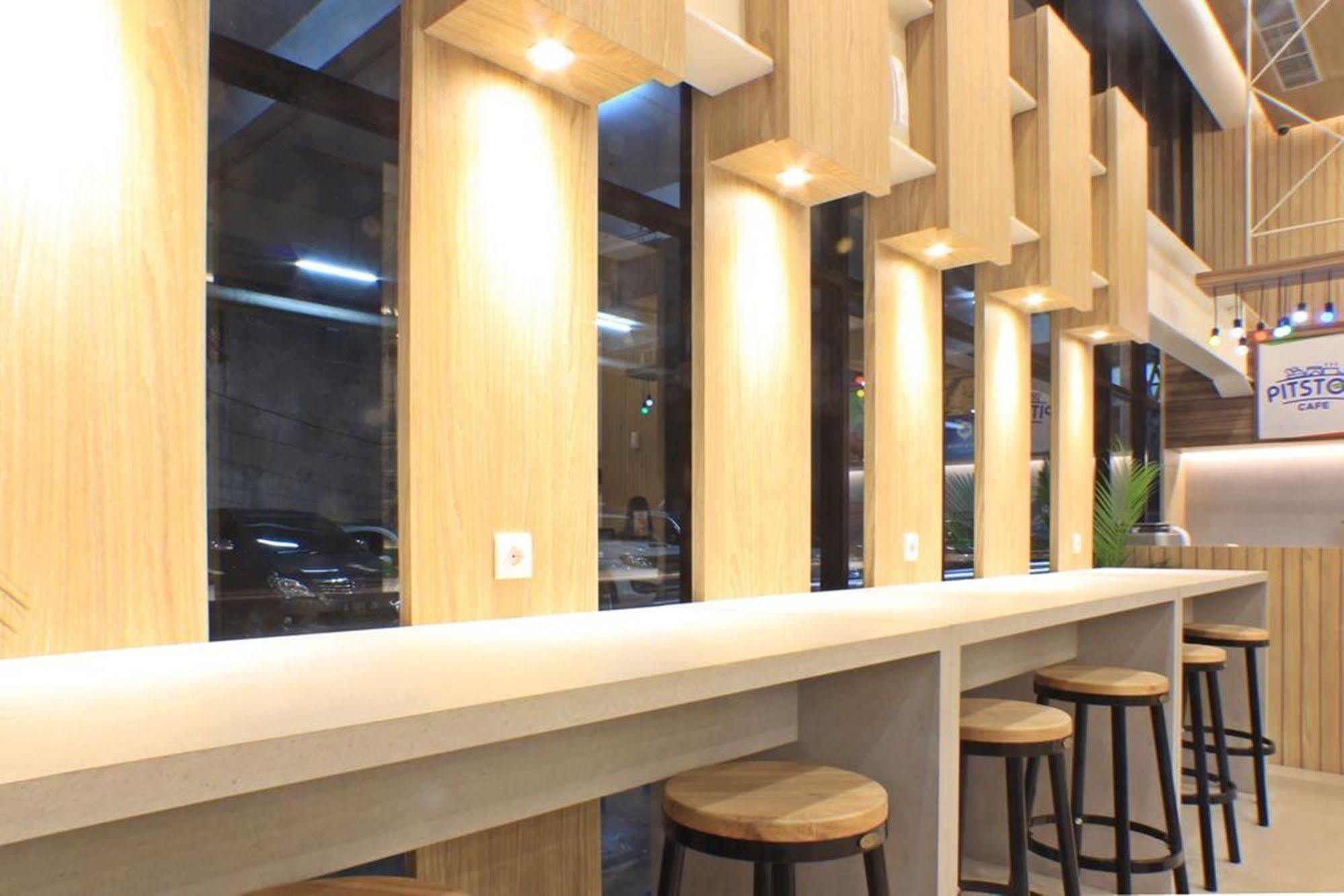Pop! Hotel Festival Citylink Bandung Dış mekan fotoğraf