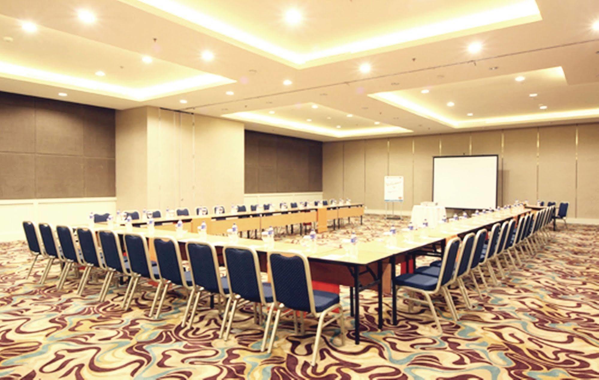 Pop! Hotel Festival Citylink Bandung Dış mekan fotoğraf