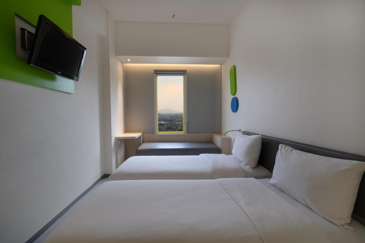 Pop! Hotel Festival Citylink Bandung Dış mekan fotoğraf
